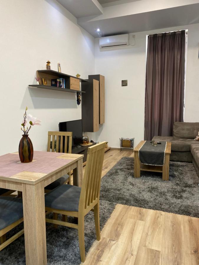 Apartment Neno 2 Trebinje Exterior photo